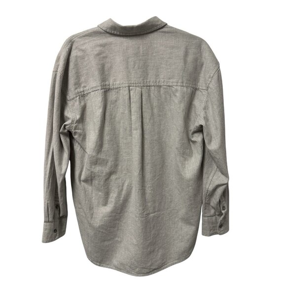 UNIVERSAL THREAD FLANNEL SHIRT OVERSIZED BUTTON UP SIZE S GRAY NEUTRAL FALL NWT - Picture 2 of 6